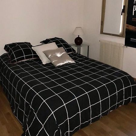 Serenity Chambre D'Hote Au Calme Des Maitres Tibetains Y Ont Sejourne 15 Mn Des Plages Apartment Мужен Екстериор снимка