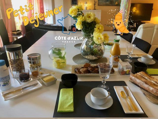 Serenity Chambre D'Hote Au Calme Des Maitres Tibetains Y Ont Sejourne 15 Mn Des Plages Apartment Мужен Екстериор снимка